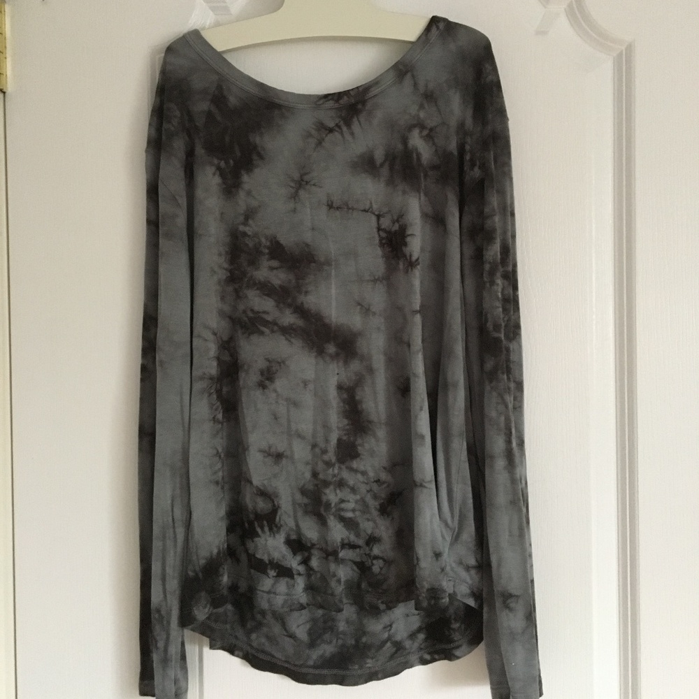 soft American eagle long sleeve tee